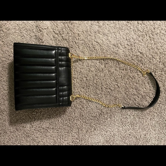 Micheal Kors leather bag - Picture 2 of 6